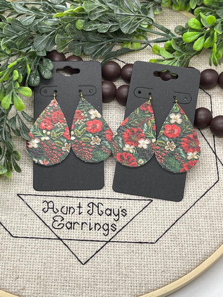 Red and Green Christmas Floral Print Leather Earrings