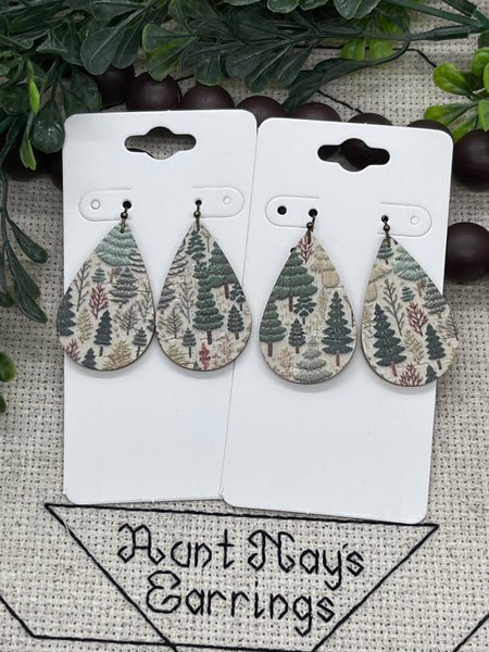 Embroidered Look Christmas Tree Print Cork on Leather Earrings