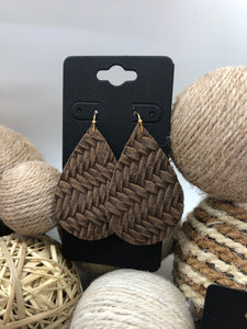 Dark brown fishtail textured leather earrings